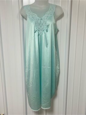 Vintage Vanity Fair Midi Baby Blue Nightgown Size Small USA Made
